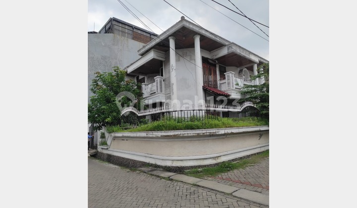 2-Story Hook House, Very Strategic Location, Darmo Permai Intersection, SBY 2