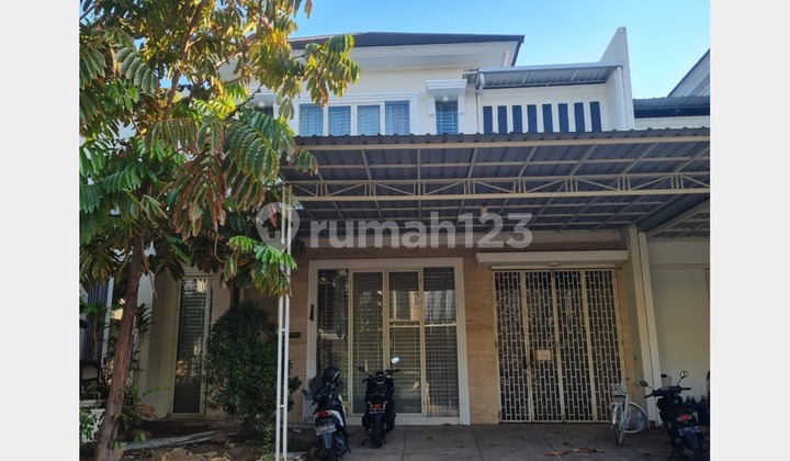 Rumah Semi Furnished, Bagus dan Strategis, Pakuwon Indah, SBY Rumah Semi Furnished, Bagus dan Strategis, Pakuwon Indah, SBY