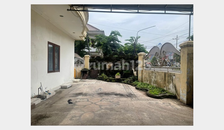 Rumah Murah, Bagus dan Strategis di Raya Darmo Permai, Sby 2