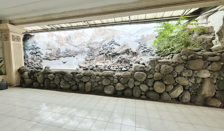 Rumah Mewah Ciamiiik, Cocok Untuk Cafe, Surabaya Pusat 2