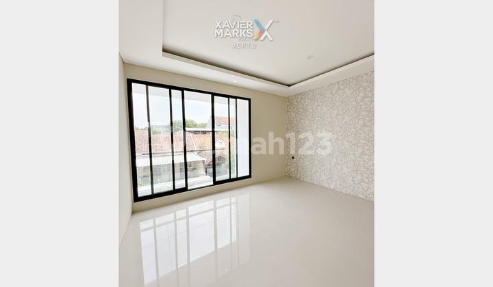 New Gress House, Minimalist and Modern, Citraland, Surabaya 2