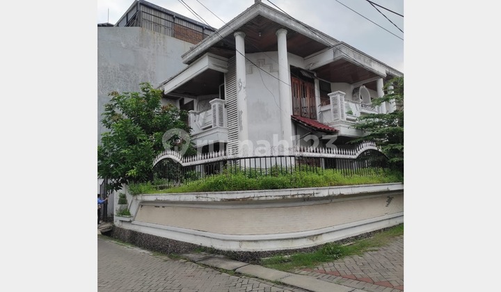 2-Story Hook House, Very Strategic Location, Darmo Permai Intersection, SBY 2-Story Hook House, Very Strategic Location, Darmo Permai Intersection, SBY