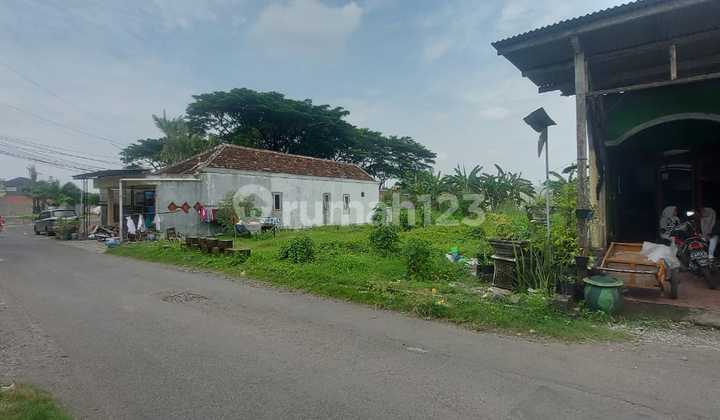 Jual Tanah Pekarangan SHM On Hand di Banjarkemantren Sidoarjo. Jual Tanah Pekarangan SHM On Hand di Banjarkemantren Sidoarjo.