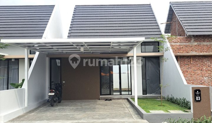 Rumah Modern 2.lantai Di Bawah Harga Pasaran Di Masangan Wetan. 2