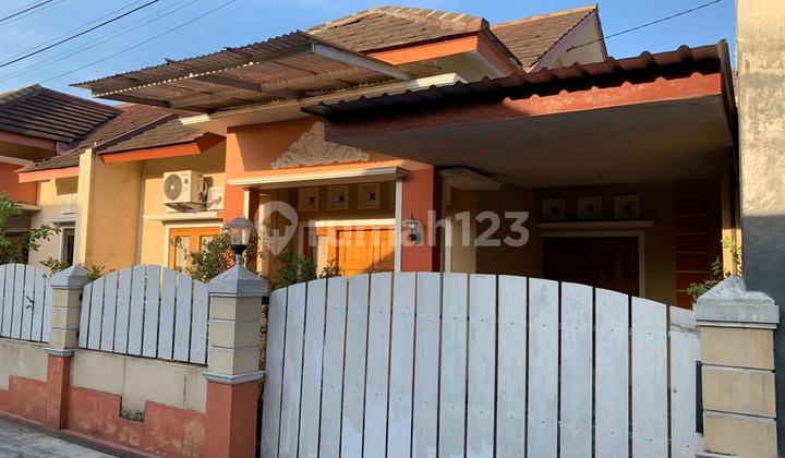 Good House Strategic Location Comfortable Affordable Gamping Sleman 2