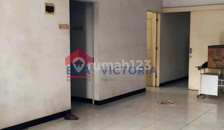 For Sale: Shop House on National Roadside, Access to Dhoho Airport, Flood-Free, Near High Schools and Universities 2