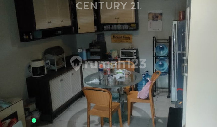 Dijual Rumah 2 Lantai di Griya Depok Asri Siap Huni Strategis 2