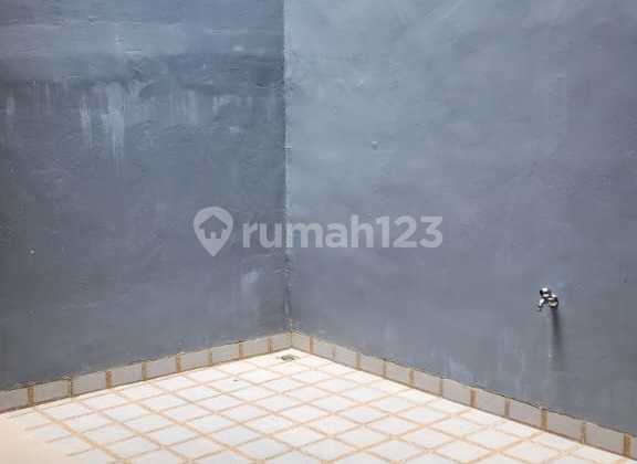 For Sale, Ready-to-Live House in Alam Sutera Area, Tangerang 2