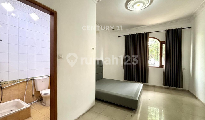 Rumah Strategis Di Kawasan Tebet Barat Jakarta Selatan Siap Huni 2