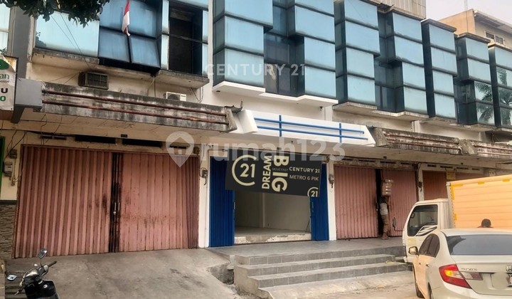 Strategic Location Shop House at Duta Mas Plaza Taman Cibodas Tangerang 1
