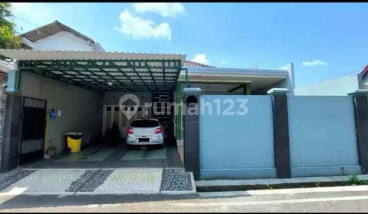 Dijual Rumah Luas Siap Huni di Lingkungan Elit Duren Sawit Jakarta Timur 2