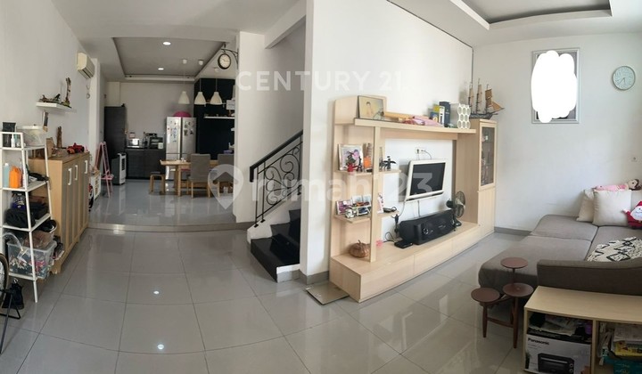 Rumah 2 Lantai Lokasi City Resort Cluster Hawaii Cengkareng