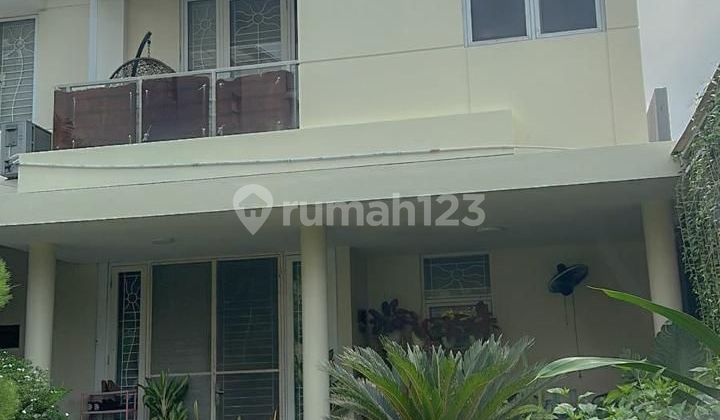 For Sale 2-Story Semi-Furnished House in Taman Meruya Residence, West Jakarta 2