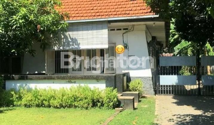 Rumah Vintage Surabaya