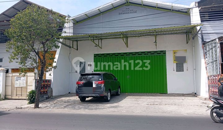Wiyung Warehouse 170.0 m²