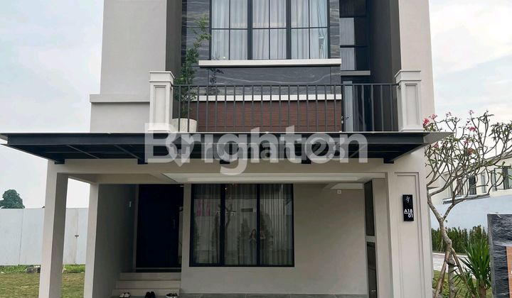 Rumah Modern Dekat Pakuwon Mall