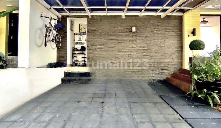  CIBUBUR LAP TEMBAK RUMAH HOEK 2018 DALAM CLUSTER SEMI FURNISH DD276 2