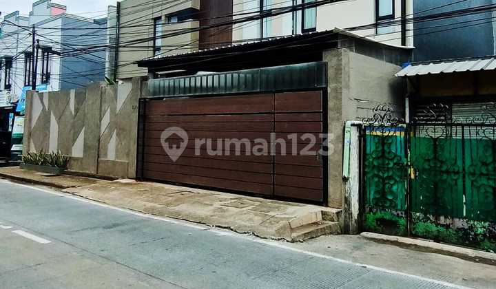 Rumah Mewah 3 Lantai + Rooftop di Pondok Kelapa, Siap Huni! DD157 2