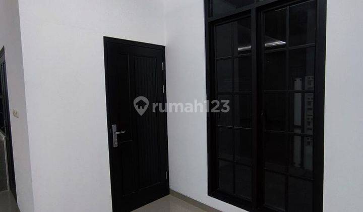  Lubang Buaya Jaktim Rumah Baru 2 Lt Ready Unit Edisi Turun Harga S318b 2