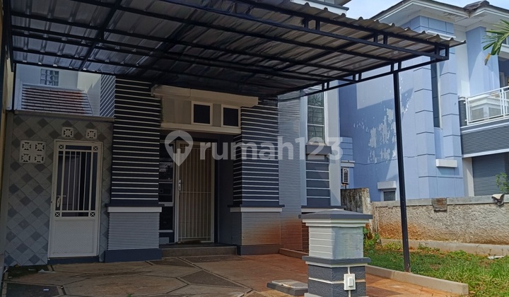 Ready-to-Live House, Renovated, Building Area 200 m², Land Area 162 m² - Kota Wisata, 2.1 M Negotiable 2