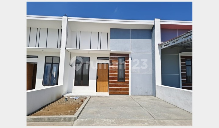 Jarang Ada di Brebes Lokasi Strategis dan Desain Minimalis Modern Jarang Ada di Brebes Lokasi Strategis dan Desain Minimalis Modern