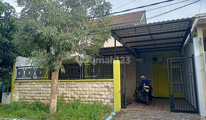 Dijual Rumah Siap Huni*
Lokasi Perum. Puri Surya Jaya *Valencia* Gedangan Sdrjo 1