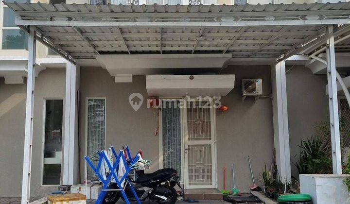 Rmh 2 Lt siap huni di Perumahan Graha Tirta Cluster Tirta Callista 
Waru Sidoarjo.
 1