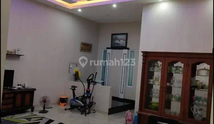 Rmh  mewah minimalis di Perum geluran taman sidoarjo 2