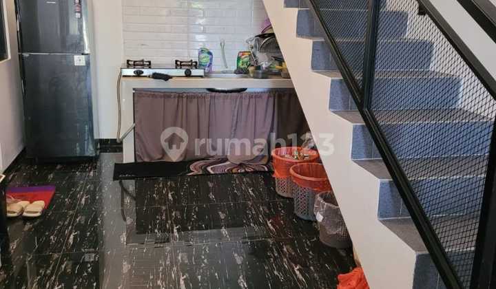 3-Story Exclusive Boarding House Fully Furnishedlocation Tlogomas Malang 2