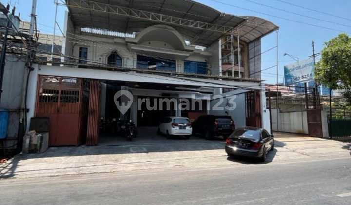 Rumah Tinggal Cantik Poollokasi Gubeng Surabaya 1