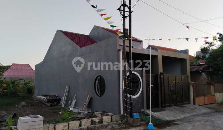 Harga 300 Jt An Dijual Rumah Siap Huni. Full Renovasi Total Bonus 2 Ac*Lokasi Perum. Mentari Bumi Sejahtera (Mbs) Candi Sidoarjo*