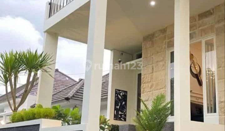 Villa 2 Lt Mewah Siap Huni Private Pool Full Furnish Mojorejo Batu Mlg 1