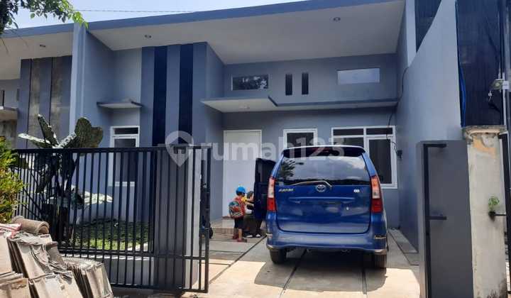******** Rumah Baru Gresslokasi Cemorokandang Malang 