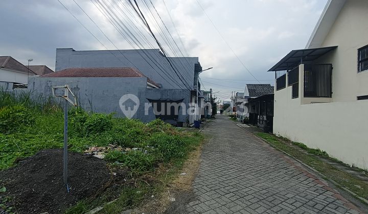 Rare *Hook* Position, Only *5 Million/M²* Cheap Land for Sale *Near UPN*Location Medokan Sawah Timur - Rungkut Surabaya