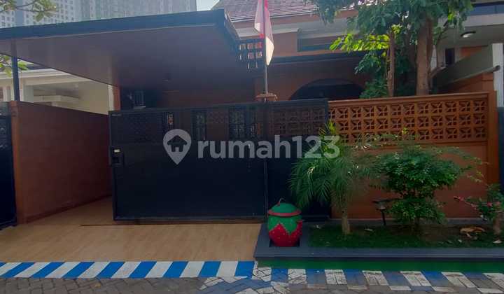 Affordable Luxury House Ready to Occupy**Location Kahuripan Nirwana Housing Sidoarjo City*furnished