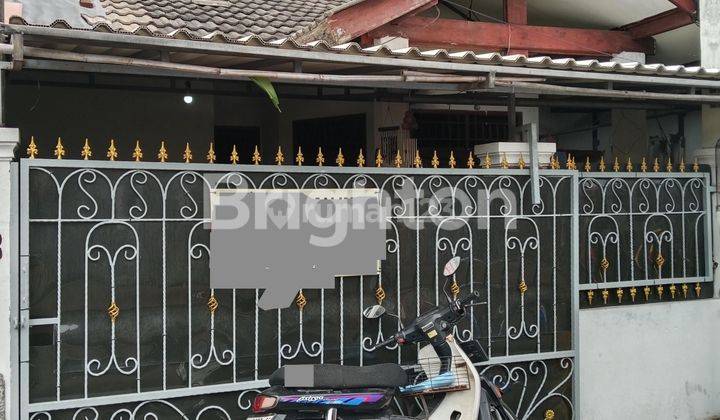 RUMAH KEBON  JERUK DI BELAKANG POM BENSIN KODAM JAYA KEBON JERUK JAKARTA BARAT 1