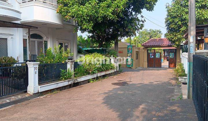 RUMAH MEWAH DI PINGGIR JALAN RAYA REMPOA CIPUTAT TANGERANG SELATAN COCOK UNTUK HUNIAN 2