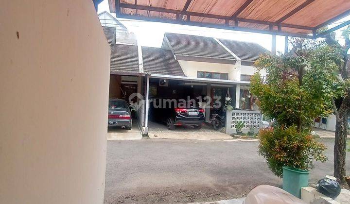 Rumah di Komplek de green grande residence ciwastra hook hadap timur&selatan 2