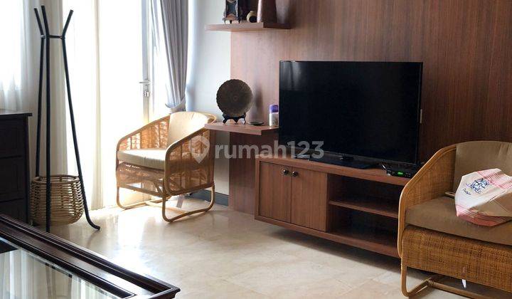 Jual Apartemen Aston Bellevue Suites 2