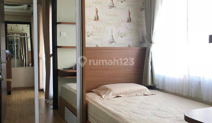 kamar tidur sewa apartemen 2br dekat mall
