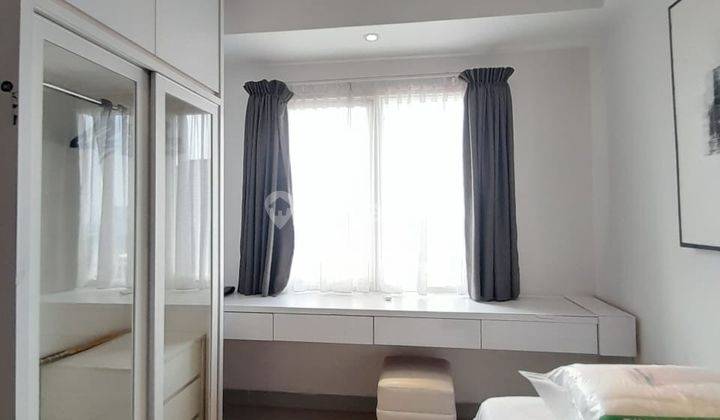 kamar tidur sewa apartemen 2+1br view city
