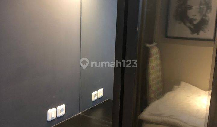 kamar tidur sewa apartemen the aspen peak