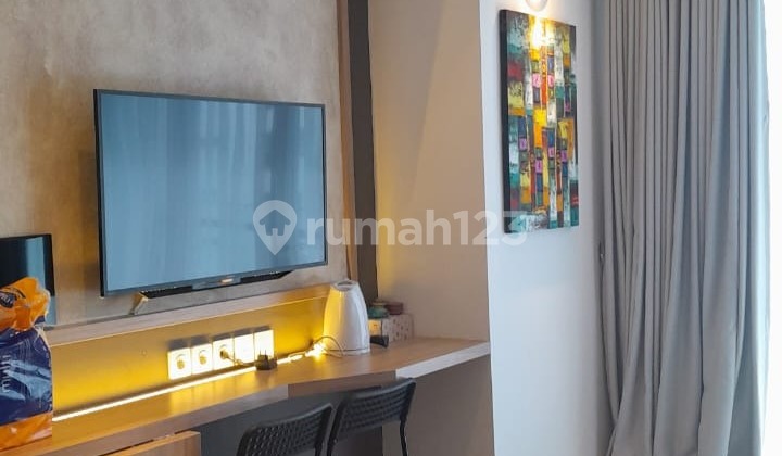kamar tidur sewa apartemen the aspen peak