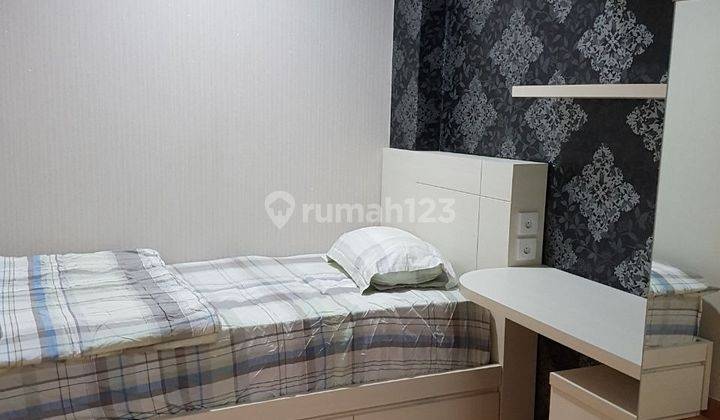 kamar tidur sewa apartemen 3br full furnished
