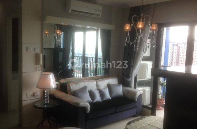 Jual Apartemen Hamptons Park Full Furnished 1