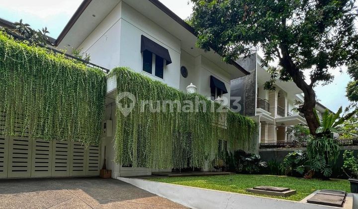 Dijual Rumah Bagus Semi Furnished SHM Senopati, Jakarta Selatan 2