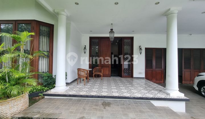Luxury Vittage Hause At Menteng Jakarta Pusat Rumah Bagus SHM di Menteng 2