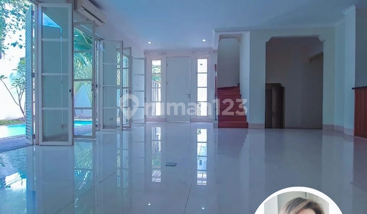 Rumah Disewakan Di Kemang, Jakarta Selatan 2
