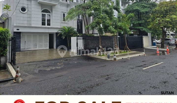 Dijual Rumah Bagus American Classic di Senopati, Jakarta Selatan Dijual Rumah Bagus American Classic di Senopati, Jakarta Selatan