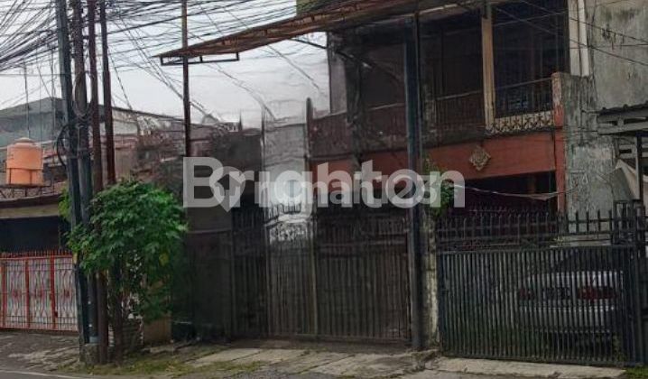 Rumah 2 Lantai Duren Sawit Jakarta Timur 1